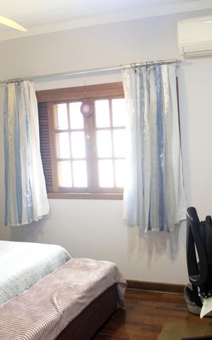 Casa à venda com 150m², 3 quartos e 2 vagasSuíte