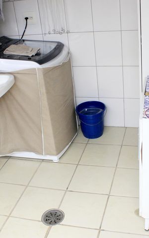 Casa à venda com 150m², 3 quartos e 2 vagasLavanderia