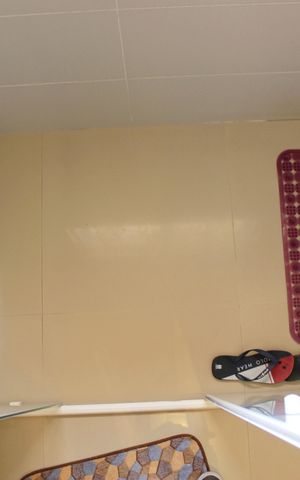 Casa à venda com 150m², 3 quartos e 2 vagasBanheiro social