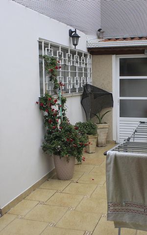 Casa à venda com 150m², 3 quartos e 2 vagasQuintal