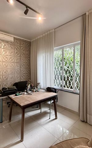 Casa para alugar com 500m², 3 quartos e 8 vagas Casa para alugar com 500m², 3 quartos e 8 vagasEscritório