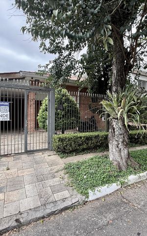 Casa para alugar com 500m², 3 quartos e 8 vagas Casa para alugar com 500m², 3 quartos e 8 vagasFachada