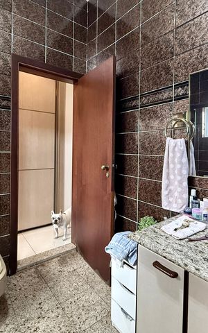 Casa para alugar com 500m², 3 quartos e 8 vagas Casa para alugar com 500m², 3 quartos e 8 vagasBanheiro Suíte 3