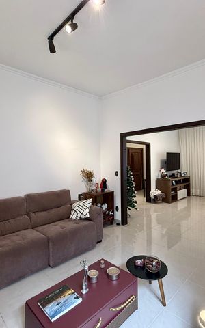 Casa para alugar com 500m², 3 quartos e 8 vagas Casa para alugar com 500m², 3 quartos e 8 vagasSala