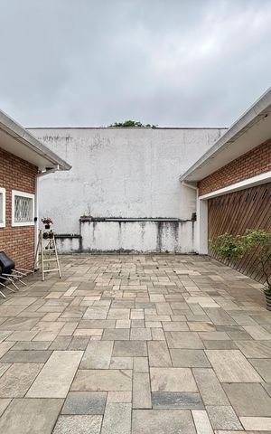 Casa para alugar com 500m², 3 quartos e 8 vagas Casa para alugar com 500m², 3 quartos e 8 vagasQuintal