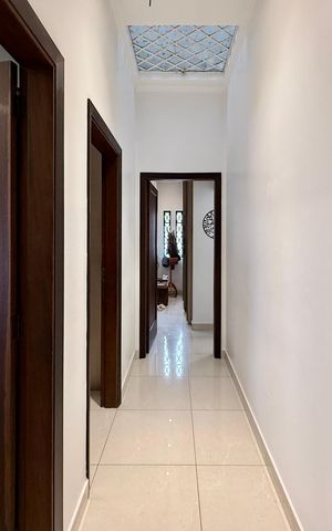 Casa para alugar com 500m², 3 quartos e 8 vagas Casa para alugar com 500m², 3 quartos e 8 vagasCorredor Suítes