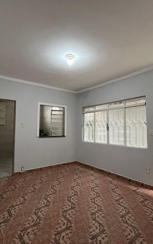 Casa para alugar com 65m², 1 quarto e sem vaga Casa para alugar com 65m², 1 quarto e sem vagaSala