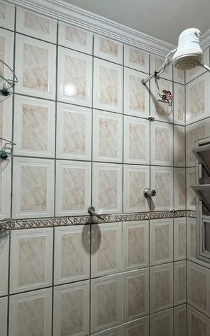 Casa para alugar com 65m², 1 quarto e sem vaga Casa para alugar com 65m², 1 quarto e sem vagaChuveiro