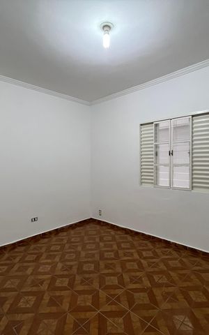 Casa para alugar com 65m², 1 quarto e sem vaga Casa para alugar com 65m², 1 quarto e sem vagaQuarto