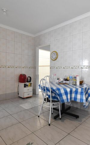Casa à venda com 191m², 4 quartos e 6 vagasCozinha