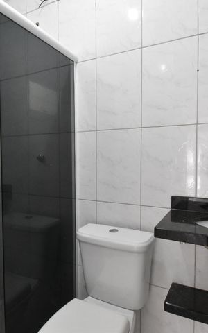 Casa à venda com 191m², 4 quartos e 6 vagasBanheiro 2