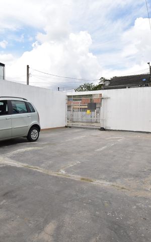 Casa à venda com 191m², 4 quartos e 6 vagasQuintal