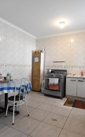 Casa à venda com 191m², 4 quartos e 6 vagasCozinha