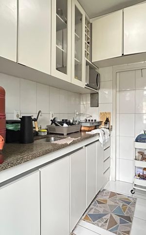 Apartamento para alugar com 80m², 2 quartos e 1 vagaCozinha 