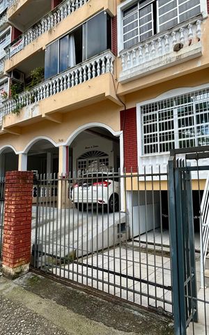 Apartamento para alugar com 80m², 2 quartos e 1 vagaFachada