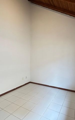 Casa para alugar com 100m², 2 quartos e 1 vaga Casa para alugar com 100m², 2 quartos e 1 vagaQuarto 2
