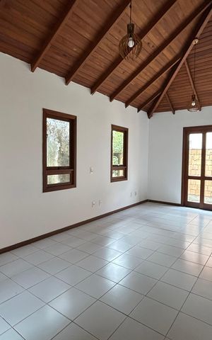 Casa para alugar com 100m², 2 quartos e 1 vaga Casa para alugar com 100m², 2 quartos e 1 vagaSala