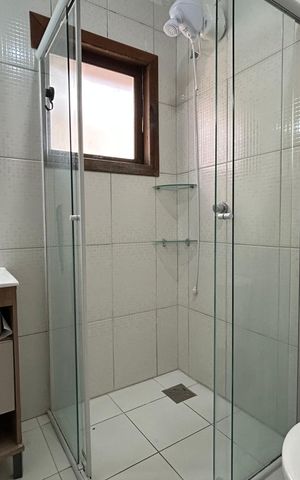 Casa para alugar com 100m², 2 quartos e 1 vaga Casa para alugar com 100m², 2 quartos e 1 vaga Banheiro