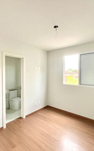Apartamento à venda com 86m², 3 quartos e 2 vagas Apartamento à venda com 86m², 3 quartos e 2 vagasSuíte