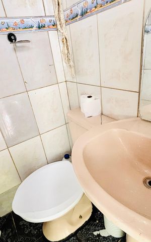 Casa para alugar com 80m², 2 quartos e 1 vagaBanheiro