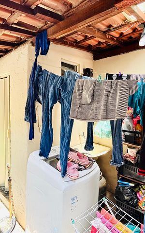 Casa para alugar com 80m², 2 quartos e 1 vagaÁrea de Serviço