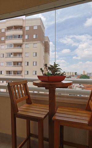 Apartamento à venda com 54m², 2 quartos e 1 vagaVaranda