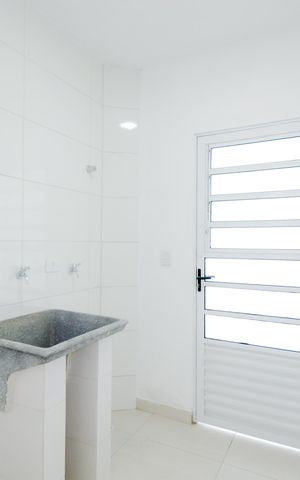 Casa para alugar com 80m², 2 quartos e 1 vagaÁrea de Serviço