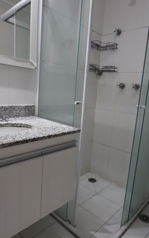 Apartamento para alugar com 65m², 2 quartos e 1 vagaBanheiro