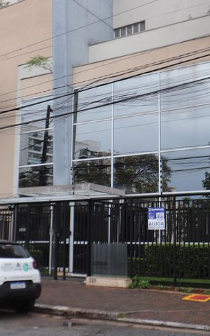 Apartamento para alugar com 65m², 2 quartos e 1 vagaEntrada