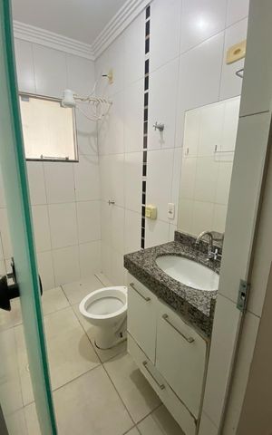 Casa para alugar com 90m², 3 quartos e 2 vagasBanheiro 1