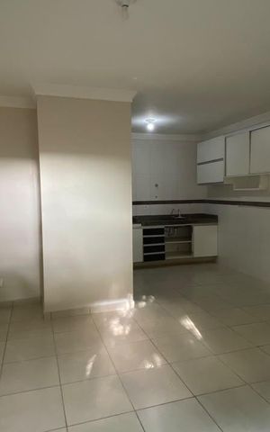 Casa para alugar com 90m², 3 quartos e 2 vagasSala