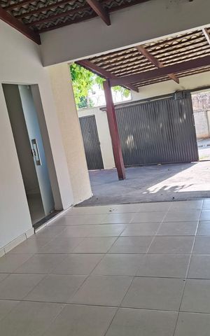 Casa para alugar com 90m², 3 quartos e 2 vagasÁrea externa