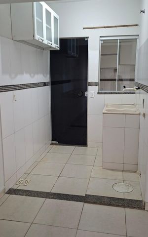 Casa para alugar com 90m², 3 quartos e 2 vagasÁrea de serviço