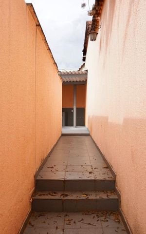 Casa para alugar com 60m², 2 quartos e sem vaga Casa para alugar com 60m², 2 quartos e sem vagaCorredor de Entrada