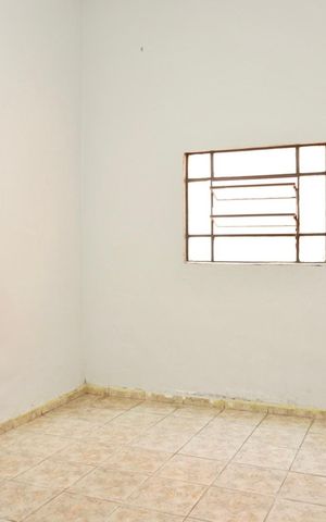 Casa para alugar com 60m², 2 quartos e sem vaga Casa para alugar com 60m², 2 quartos e sem vagaQuarto 1