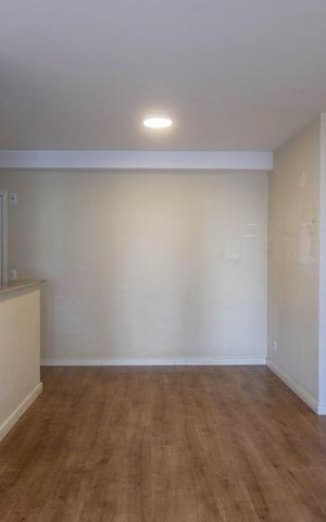 Apartamento para alugar com 65m², 2 quartos e 1 vaga Apartamento para alugar com 65m², 2 quartos e 1 vagaSala