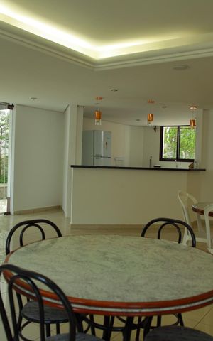 Apartamento à venda com 176m², 3 quartos e 3 vagasÁrea comum - Salão de festas