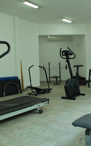 Apartamento à venda com 176m², 3 quartos e 3 vagasÁrea comum - Academia