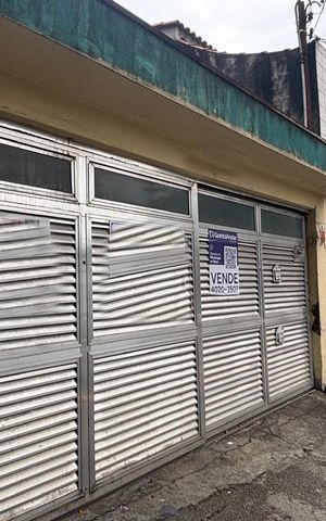 Casa para alugar com 140m², 1 quarto e sem vagaFachada 