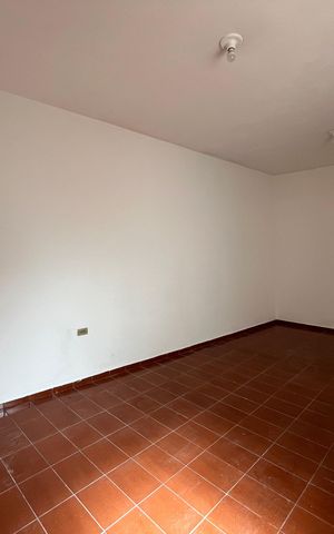 Casa para alugar com 100m², 3 quartos e sem vaga Casa para alugar com 100m², 3 quartos e sem vagaQuarto de Serviço