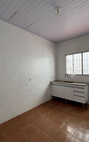 Casa para alugar com 100m², 3 quartos e sem vaga Casa para alugar com 100m², 3 quartos e sem vagaCozinha