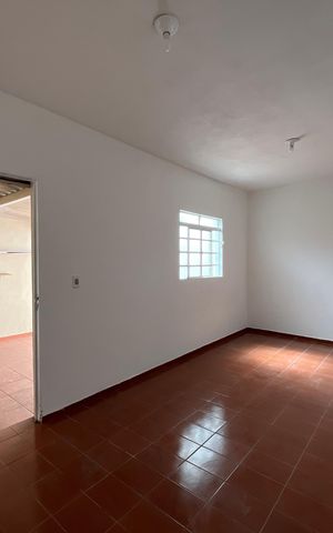 Casa para alugar com 100m², 3 quartos e sem vaga Casa para alugar com 100m², 3 quartos e sem vagaQuarto de Serviço