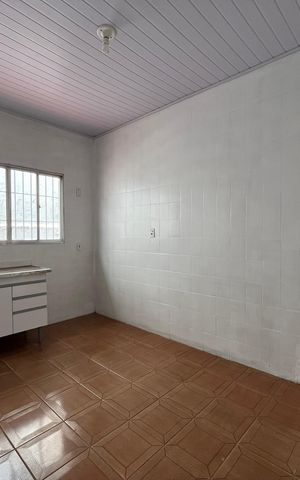 Casa para alugar com 100m², 3 quartos e sem vaga Casa para alugar com 100m², 3 quartos e sem vagaCozinha