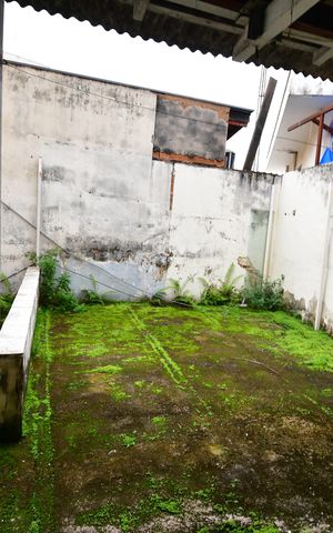Casa à venda com 240m², 5 quartos e 2 vagasÁrea de Serviço