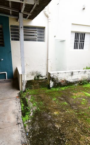 Casa à venda com 240m², 5 quartos e 2 vagasÁrea de Serviço
