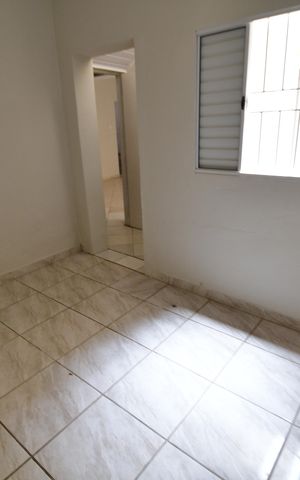 Casa à venda com 240m², 5 quartos e 2 vagasQuarto 4