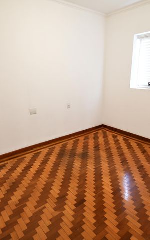 Casa à venda com 240m², 5 quartos e 2 vagasQuarto 2
