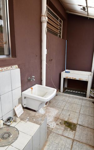 Casa à venda com 240m², 5 quartos e 2 vagasÁrea de Serviço