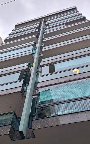 Apartamento para alugar com 96m², 2 quartos e 1 vaga Apartamento para alugar com 96m², 2 quartos e 1 vagaFachada