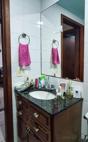 Apartamento para alugar com 96m², 2 quartos e 1 vaga Apartamento para alugar com 96m², 2 quartos e 1 vagaBanheiro